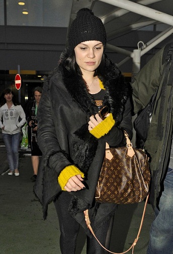 Jessie J uden makeup 6