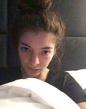 Lorde smink nélkül 7