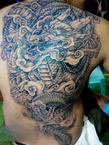 Asiatisk drage tatovering designs