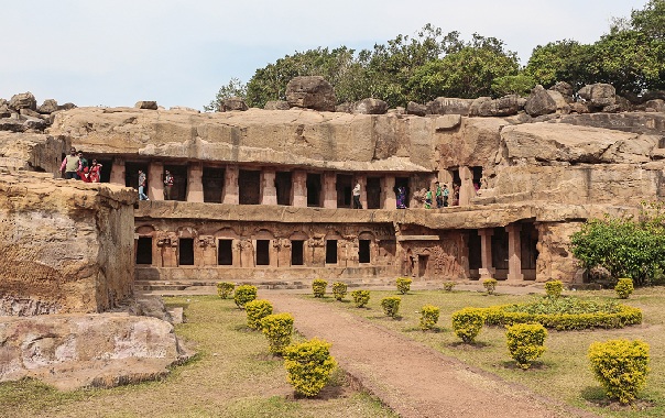 khandagiri-huler_orissa-turist-steder