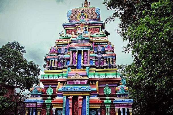 neelkanth-mahadev-temple_haridwar-turista-helyek