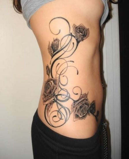 Gótikus Rózsa Tetoválás