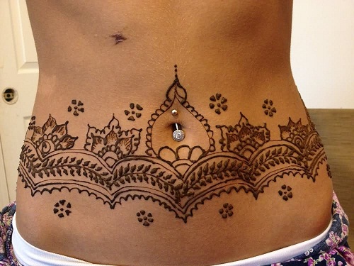 Henna gyomor tetoválás