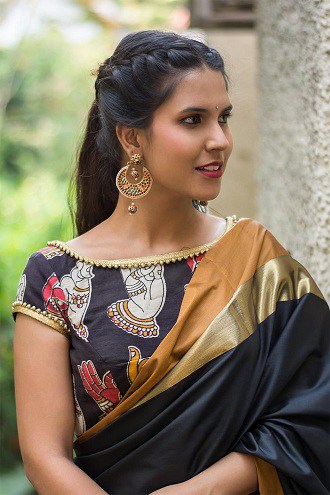 Sort Kalamkari bluse