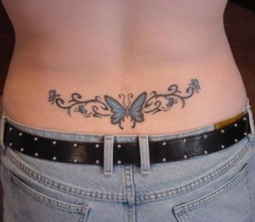 Lille nedre ryg sommerfugl tatovering