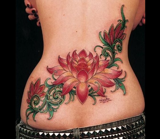 Stor nedre Lotus -tatovering