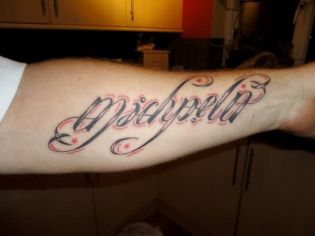 Egy személy neve Ambigram Tetoválás