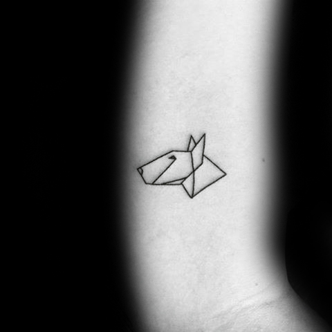 Egyszerű minimalista tetoválástervezés - minimalista tetoválások