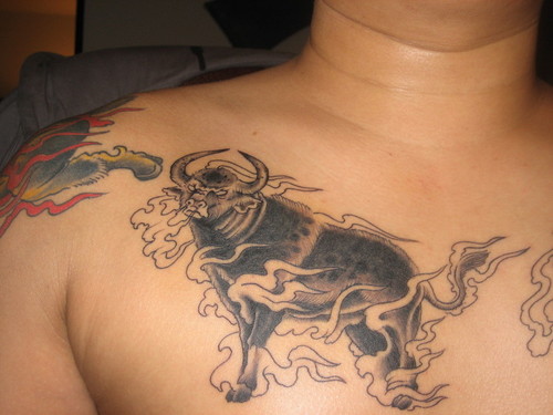 Kinesiske Bull Tattoo Designs
