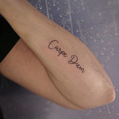 A legjobb Carpe Diem tetoválási minták 6