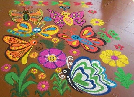 Smuk farverig sommerfugl Rangoli