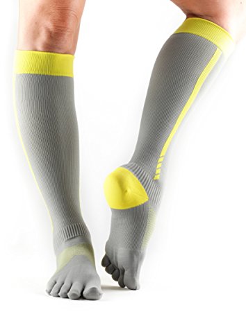 Compression Toe-Socks Over Kalven