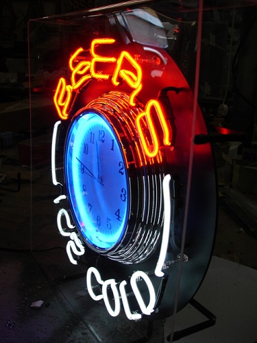 Neon ølure