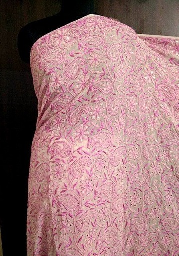 Rózsaszín Chikankari Saree tükörmunkával