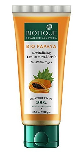 Biotique Papaya Revitalizing Tan Removal Scrub