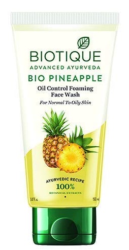 Biotique Bio Pineapple Oil Control Foaming Face Wash til fedtet hud