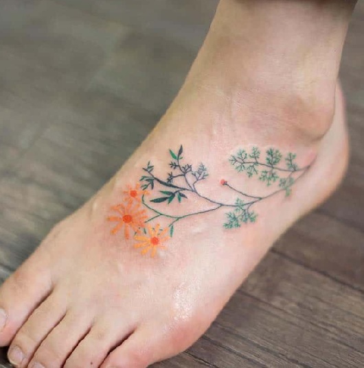 Flower Tattoo Design på fødder