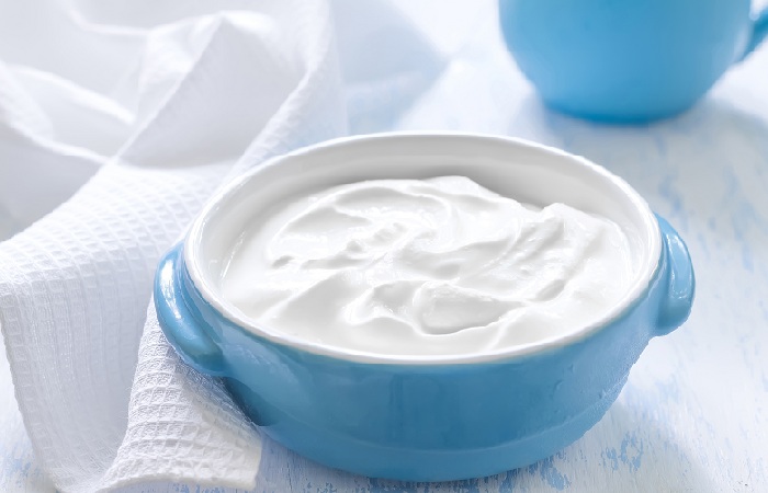 Yoghurt til behandling af tør hud