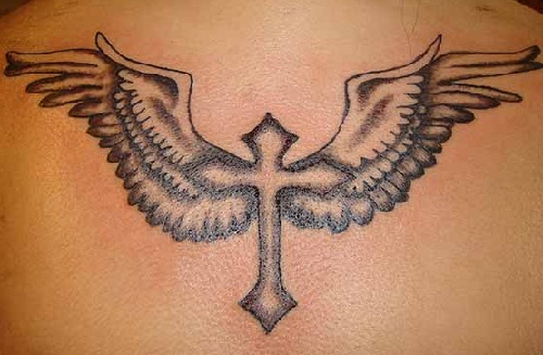 Jézus kereszt tetoválás