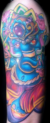 Blå Ganesha tatovering med fuld ærme