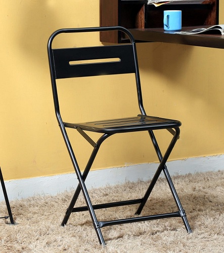 Egyszerű összecsukható székek
