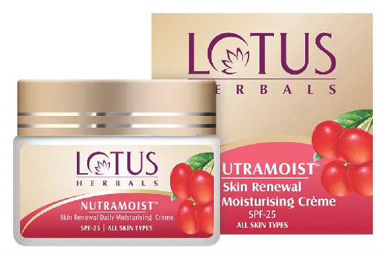 Lotus Herbals Nutramoist Skin 9