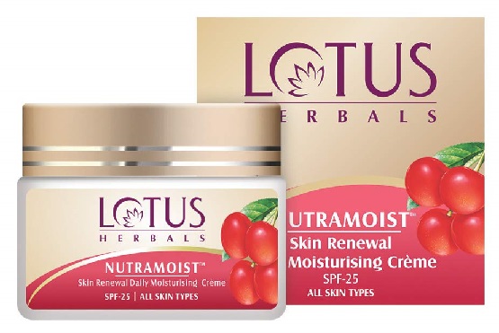 Lotus Herbals Nutramoist Skin 9