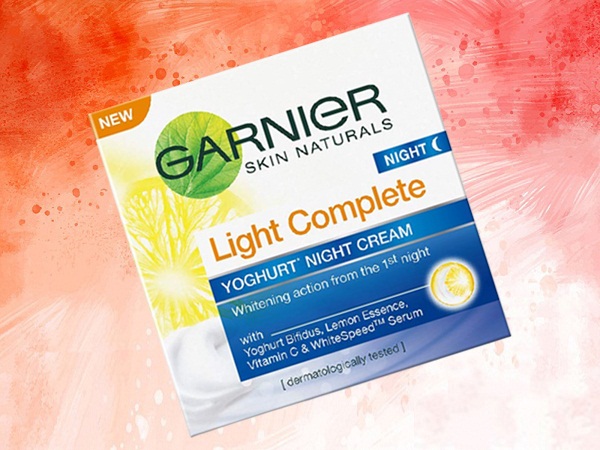 Garnier Skin Naturals Light teljes éjszakai krém