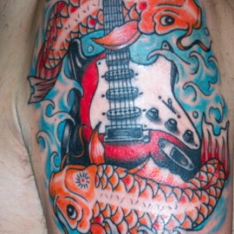 Gitárhalak tetoválás