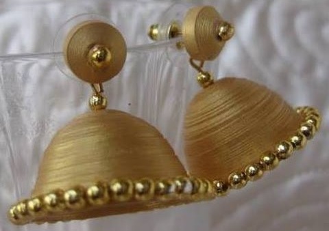 Arany Jhumkas