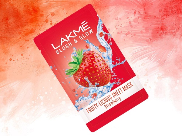 Lakme Blush & amp; Glow Strawberry Sheet Mask