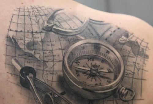 Traveller -tatoveringer til mænd