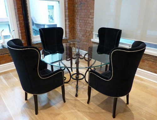 Wing Back Bordstol Design