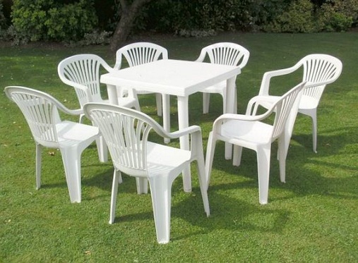 Műanyag kerti székek