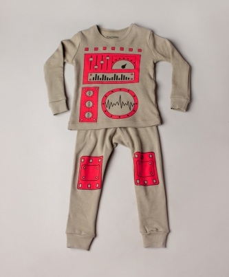 Hyggeligt pyjamasæt til børn