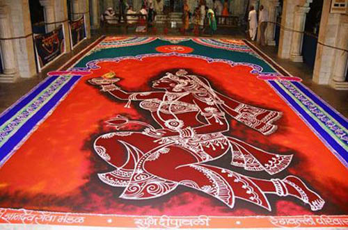 Vanskeligt Free Hand Rangoli Design