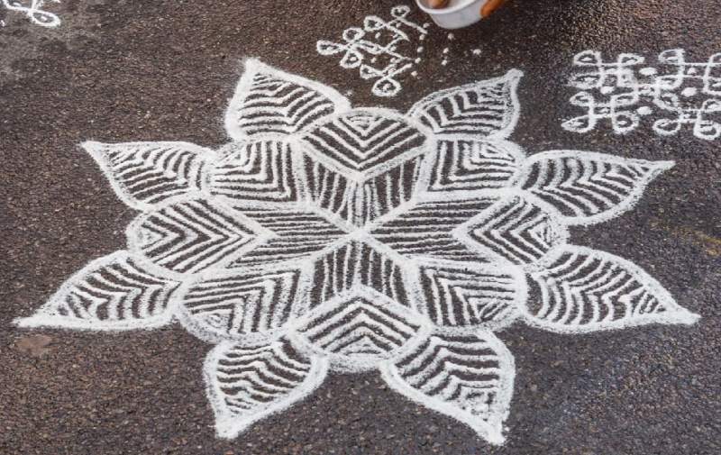 Frihånd Rangoli designs