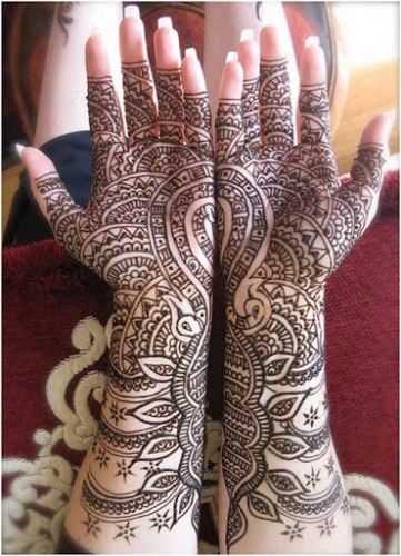 Mintás fekete Mehndi Design