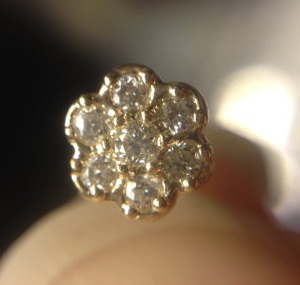 Gyémánt orrcsap 14 K sárga fehér és rózsa arany színben