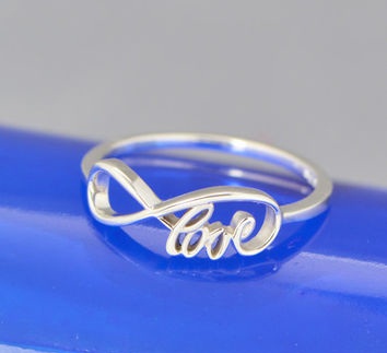 Végtelen szerelem ígéretes gyűrű