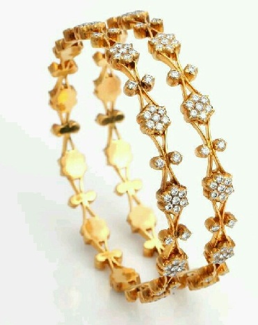 Pavalam Studded Gold Bangle Design