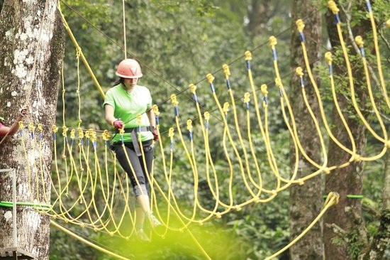 szórakoztató-erdei-kaland-park_munnar-turista-helyek