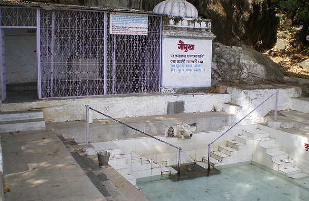 Gaumukh Temple mount abu