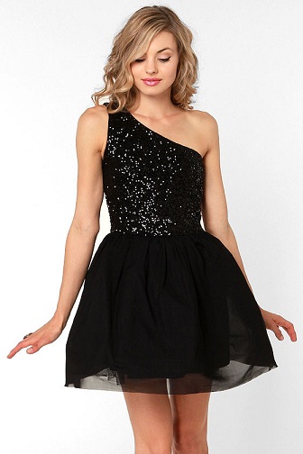 Black off One Shoulder Dress