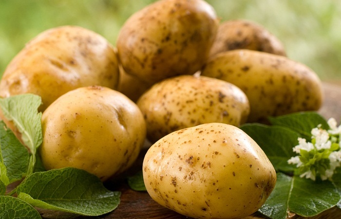 Kartoffel til fjernelse af tan