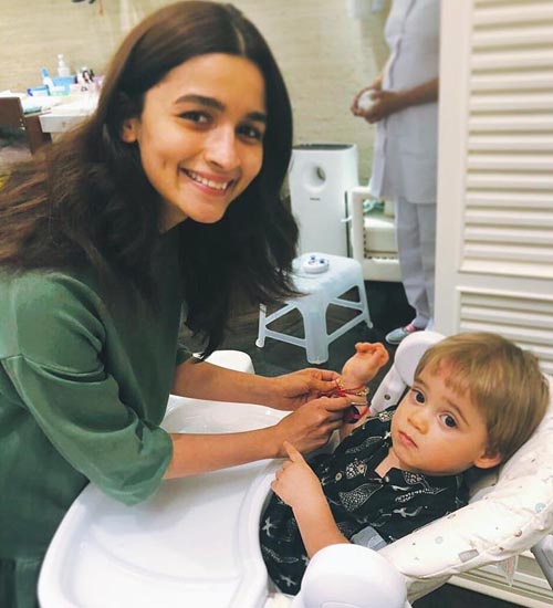 Alia Bhatt smink nélkül 15