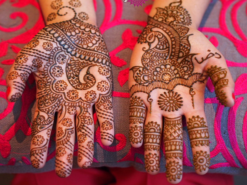 Seneste Asha Savla Mehndi -designs med billeder