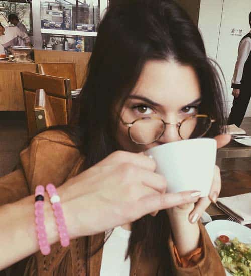 Kendall Jenner smink nélkül 4
