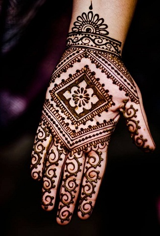Geometriske Khafif Mehendi -designs