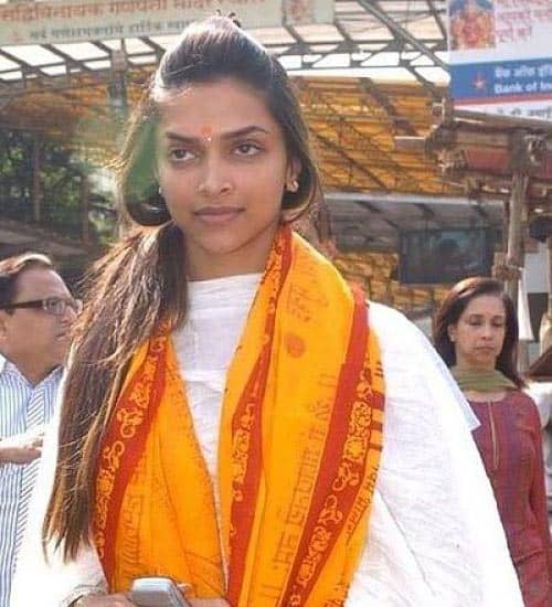 Deepika Padukone smink nélkül 1